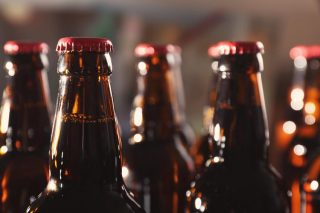 Piwo bezalkoholowe – czy to dobry pomysł dla alkoholika?